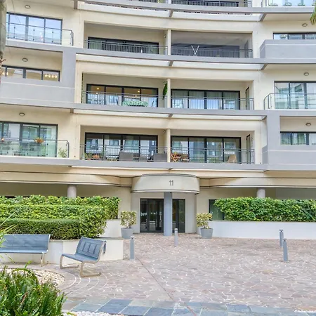 Designer, Luxurious 3br In Pender Gardens By 360 Estates San Giuliano