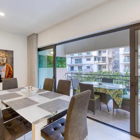 Designer, Luxurious 3br In Pender Gardens By 360 Estates * San Ġiljan