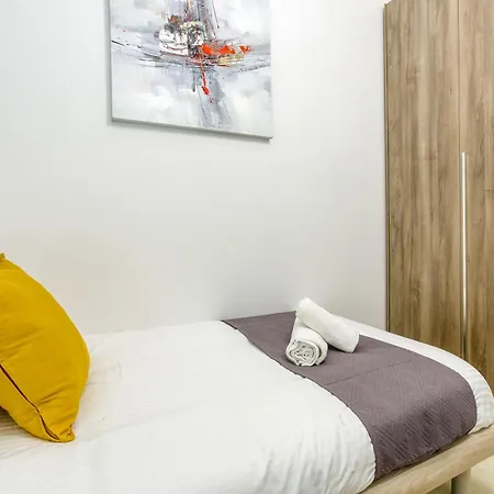 Designer, Luxurious 3br In Pender Gardens By 360 Estates San Ġiljan