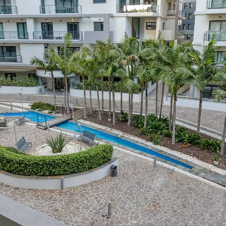 Apartment Designer, Luxurious 3br In Pender Gardens By 360 Estates *