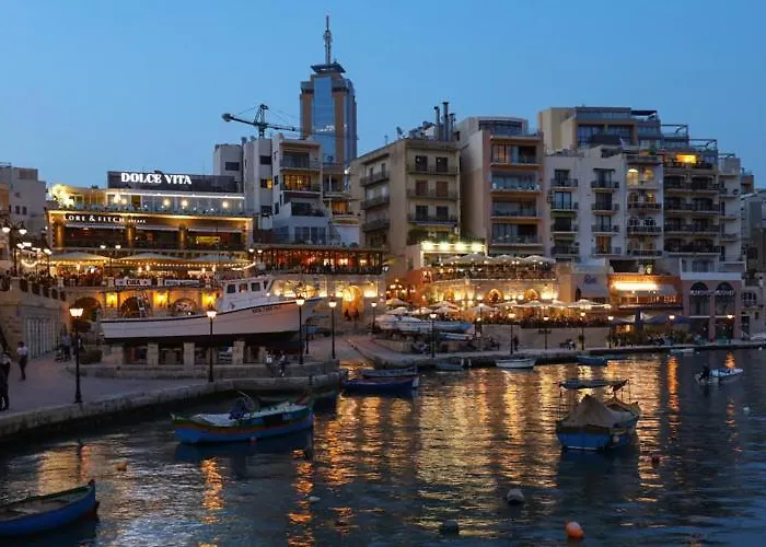 Apartament Designer, Luxurious 3br In Pender Gardens By 360 Estates *