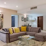 Lejlighed Designer, Luxurious 3br In Pender Gardens By 360 Estates Saint Julian's