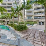 Lejlighed Designer, Luxurious 3br In Pender Gardens By 360 Estates Saint Julian's