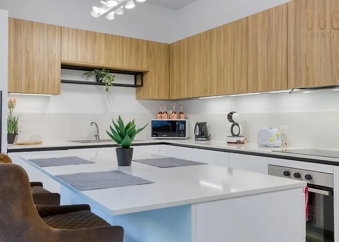 Designer, Luxurious 3br In Pender Gardens By 360 Estates * San Ġiljan