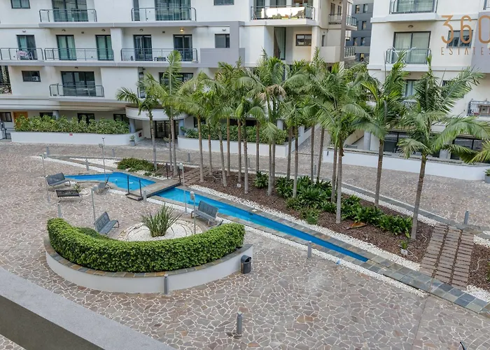 Appartement Designer, Luxurious 3br In Pender Gardens By 360 Estates *