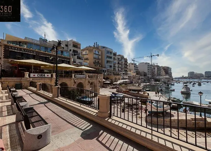 Designer, Luxurious 3br In Pender Gardens By 360 Estates *