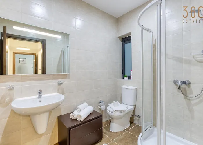 Designer, Luxurious 3br In Pender Gardens By 360 Estates * San Ġiljan